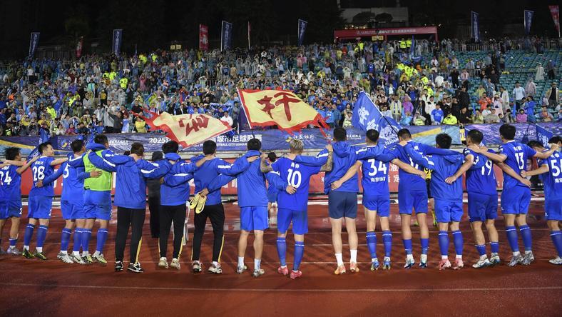 “苏超”爆火:比赛第一,友谊第十四